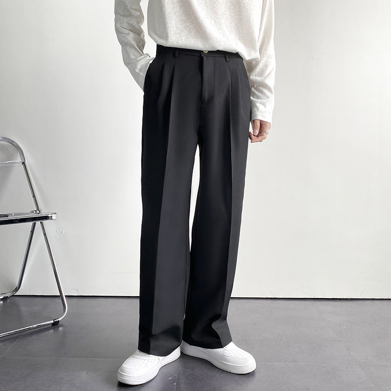 Sableau Ostermalm Pleated Trousers - Black, worn