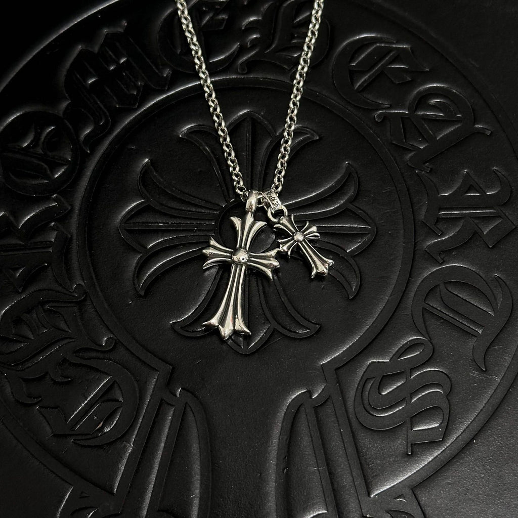 Sableau Double Cross Necklace — Pearl Chain / Silver