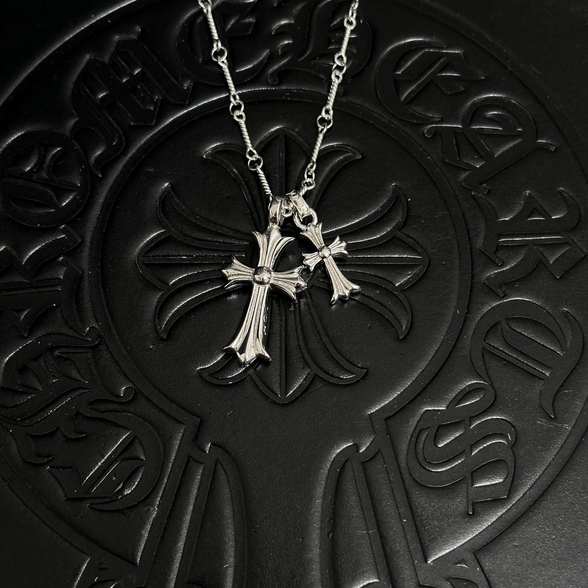 Sableau Double Cross Necklace — Bamboo Chain / Silver