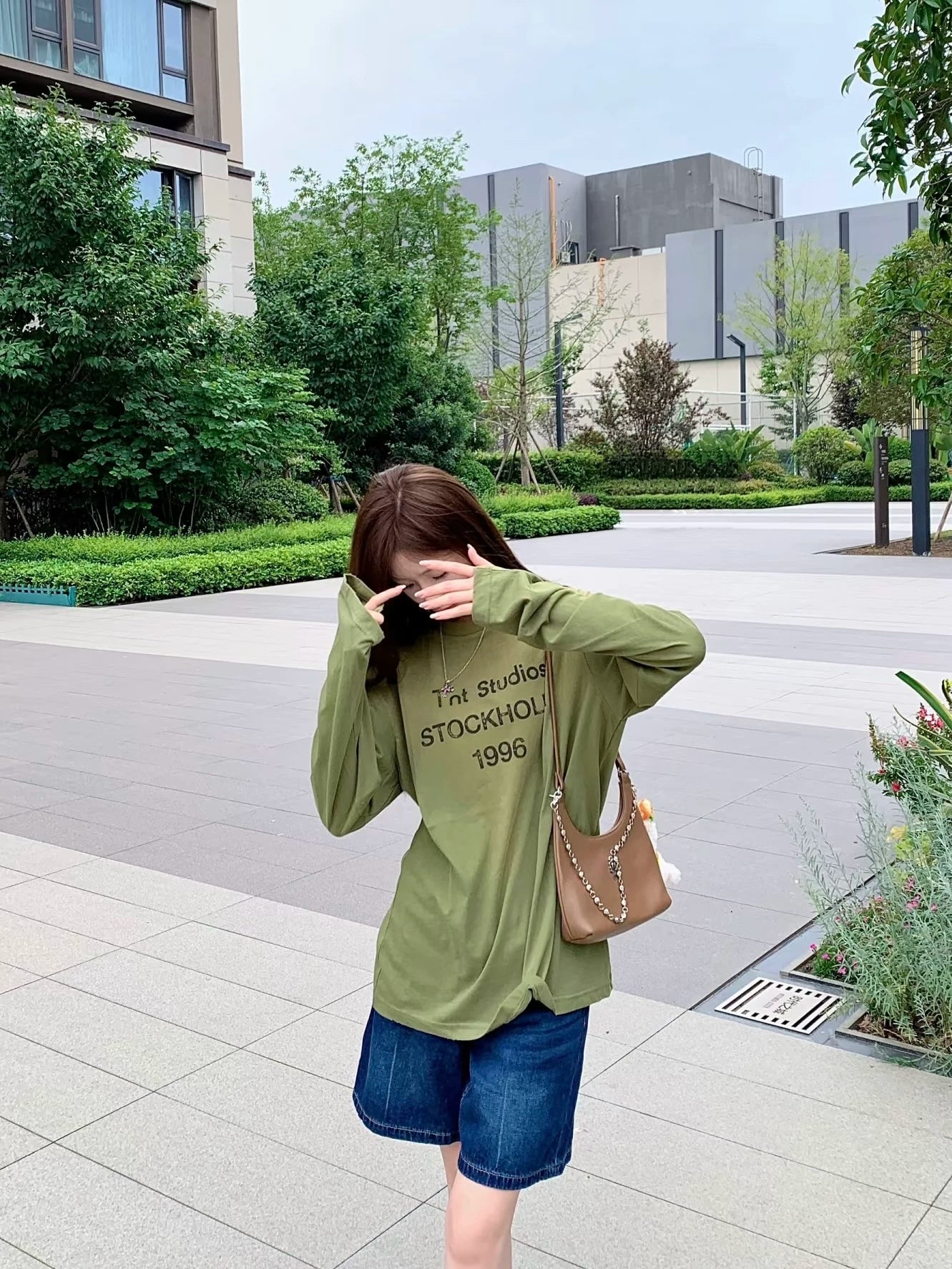 Sableau AS Long Sleeve — worn outdoors