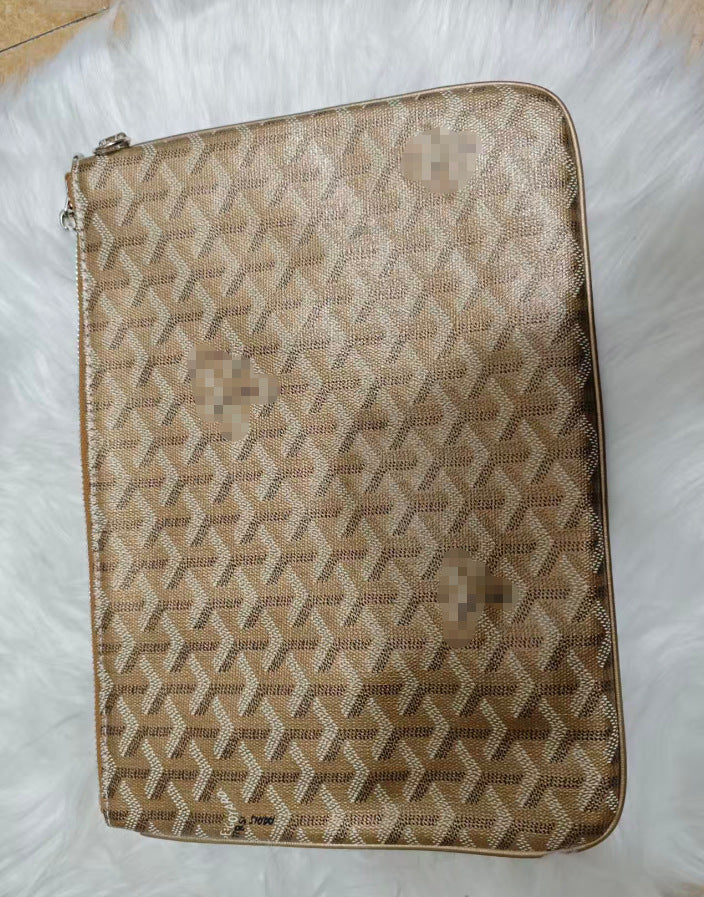 Sableay GYRD Pouch