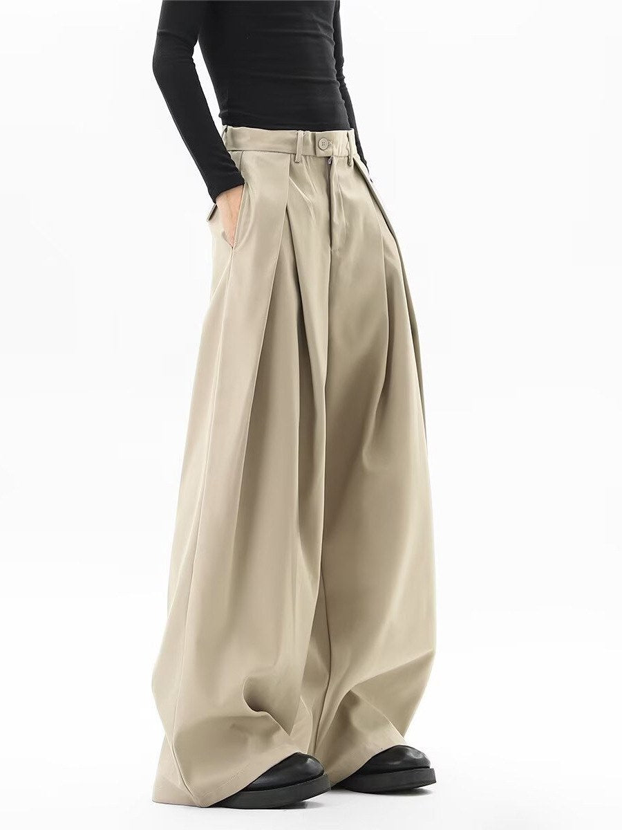 Sableau Wide Pleated Trousers in Khaki