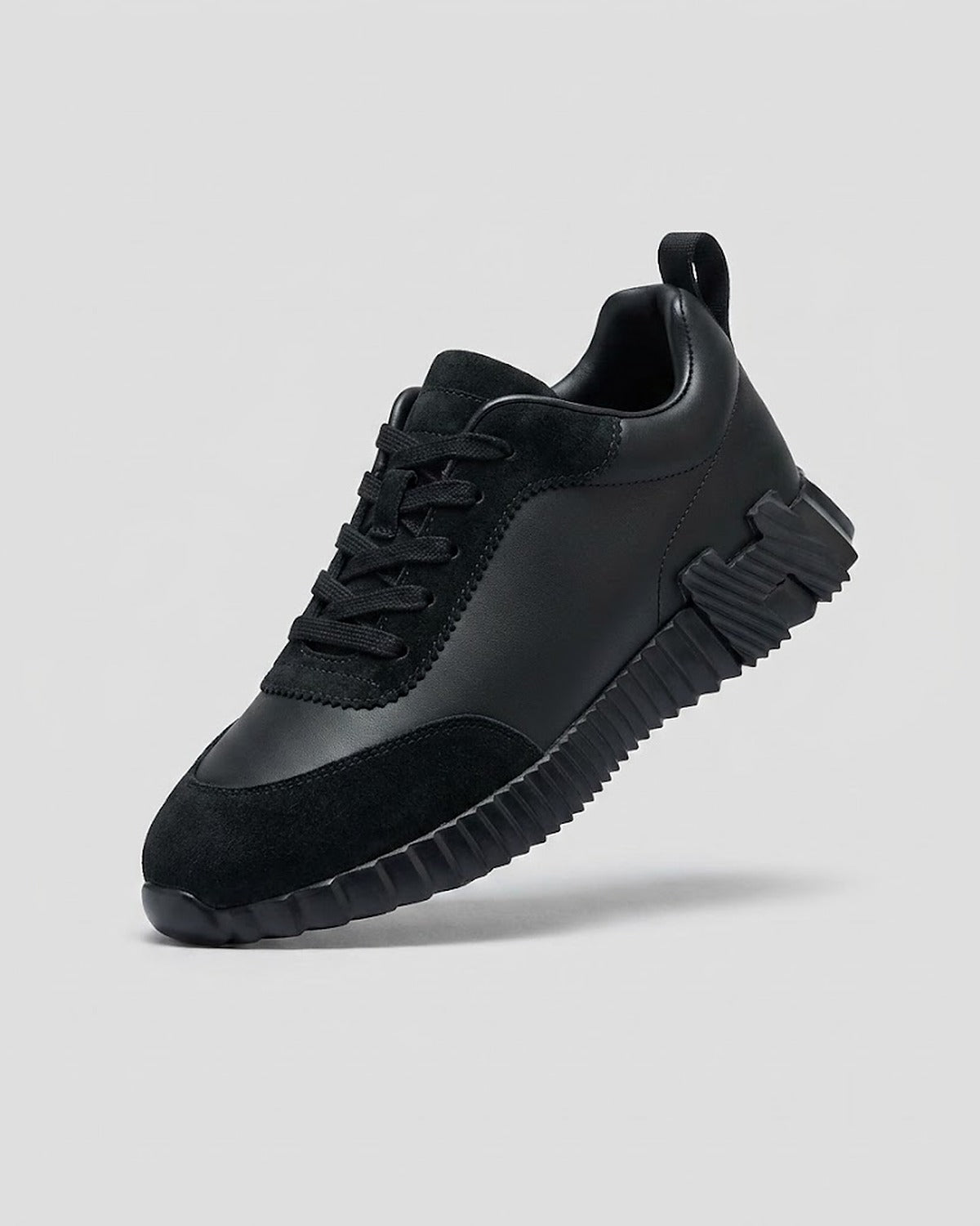 Sableau HB Sneakers in All Black — low-top leather runner
