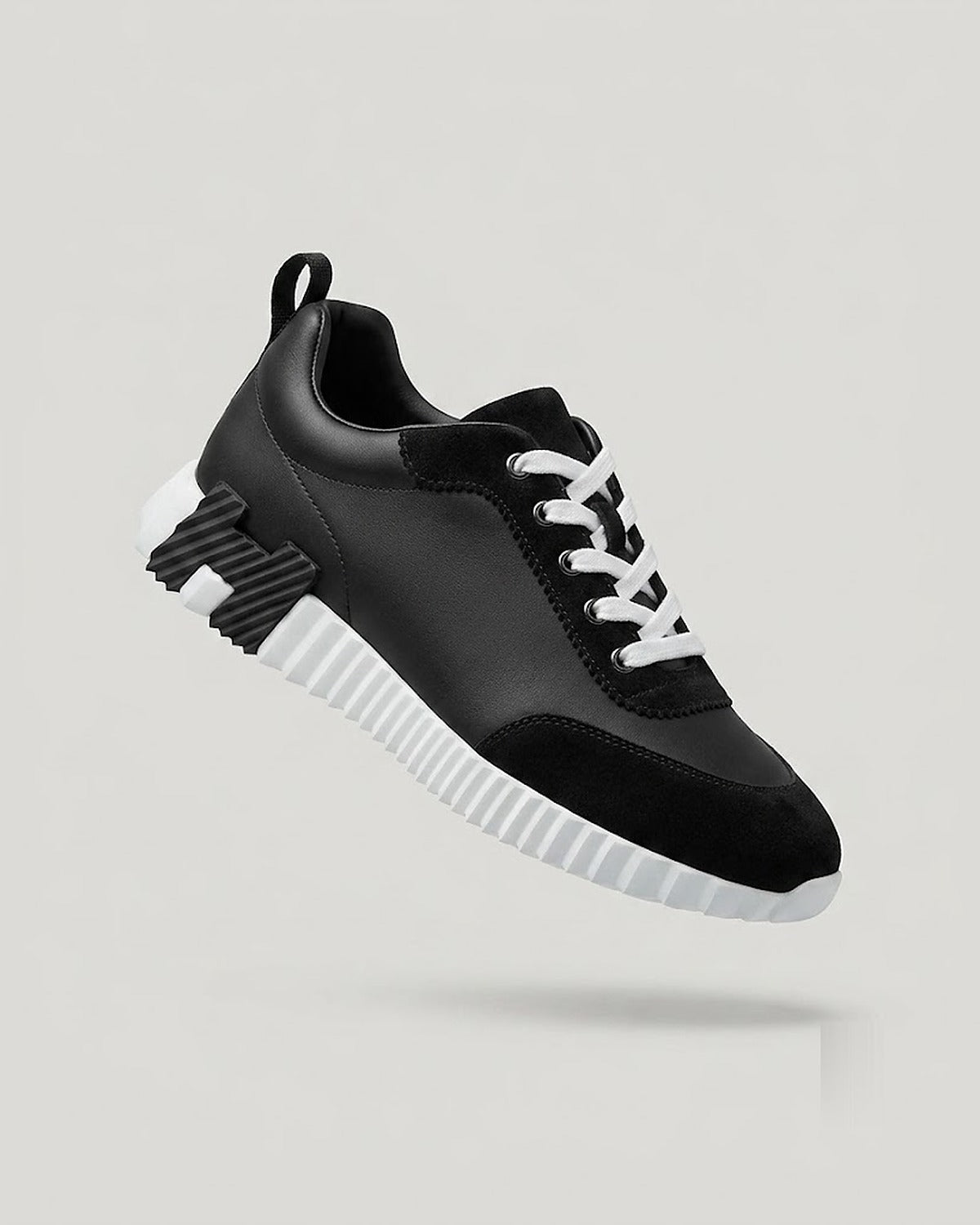 Sableau HB Sneakers in Black / White — low-top leather runner