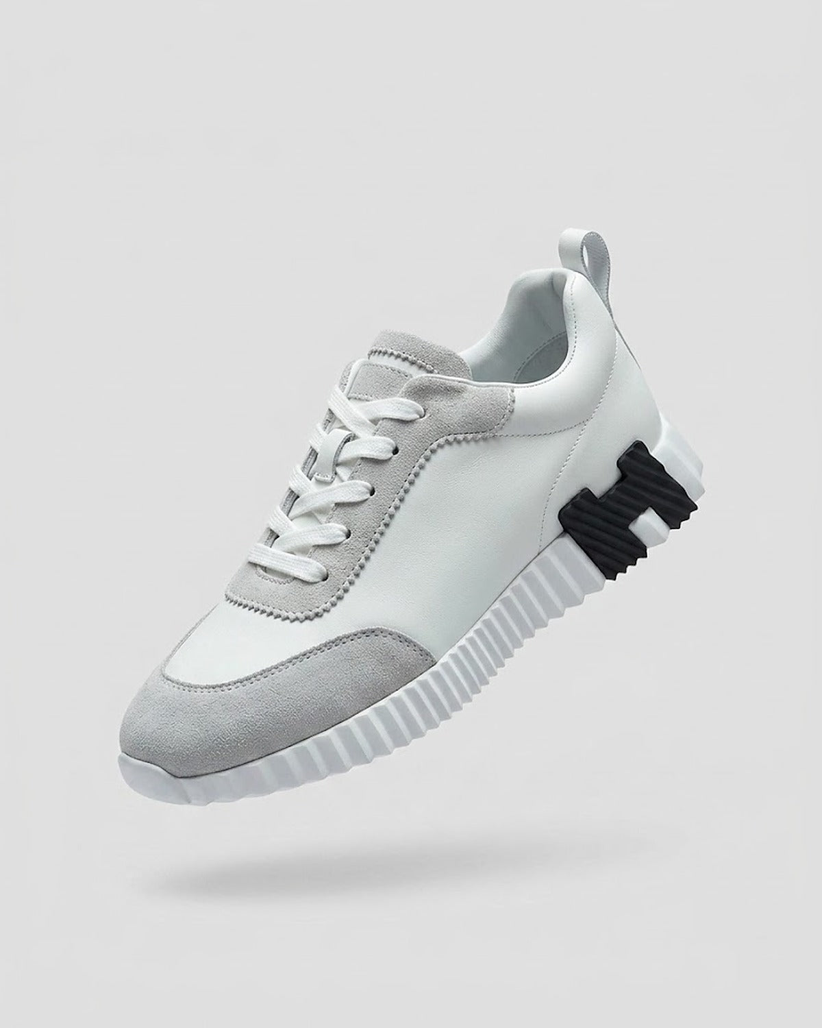 Sableau HB Sneakers in White / Black — low-top leather runner