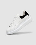 Sableau MQ Sneakers Velvet in white with black velvet heel