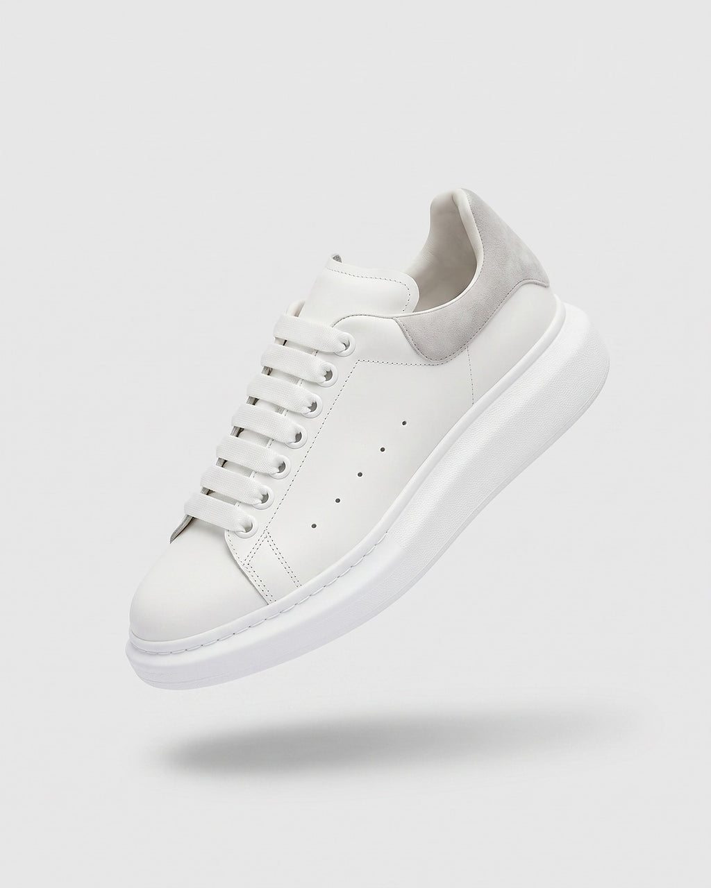 Sableau MQ Sneakers Velvet in white with grey velvet heel