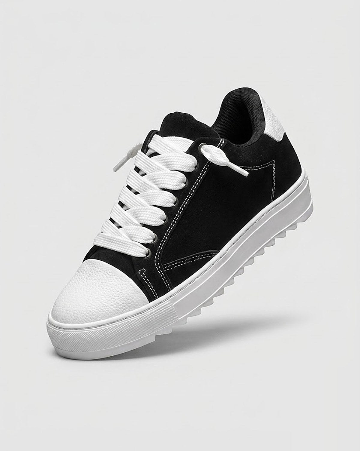 Sableau Numeris Sneakers in Black & White — leather low-top