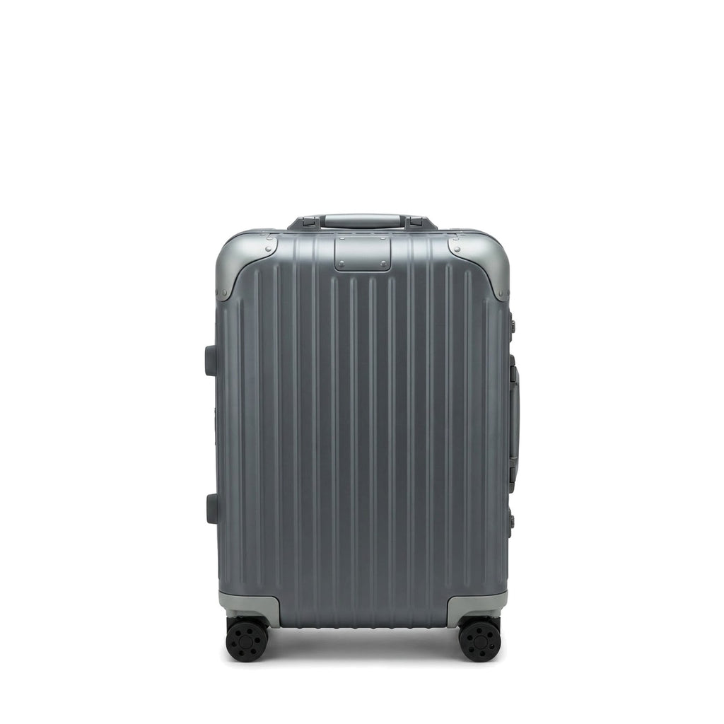 Sableau RW Aluminium Case in Mercury Grey — front view on a plain studio backdrop