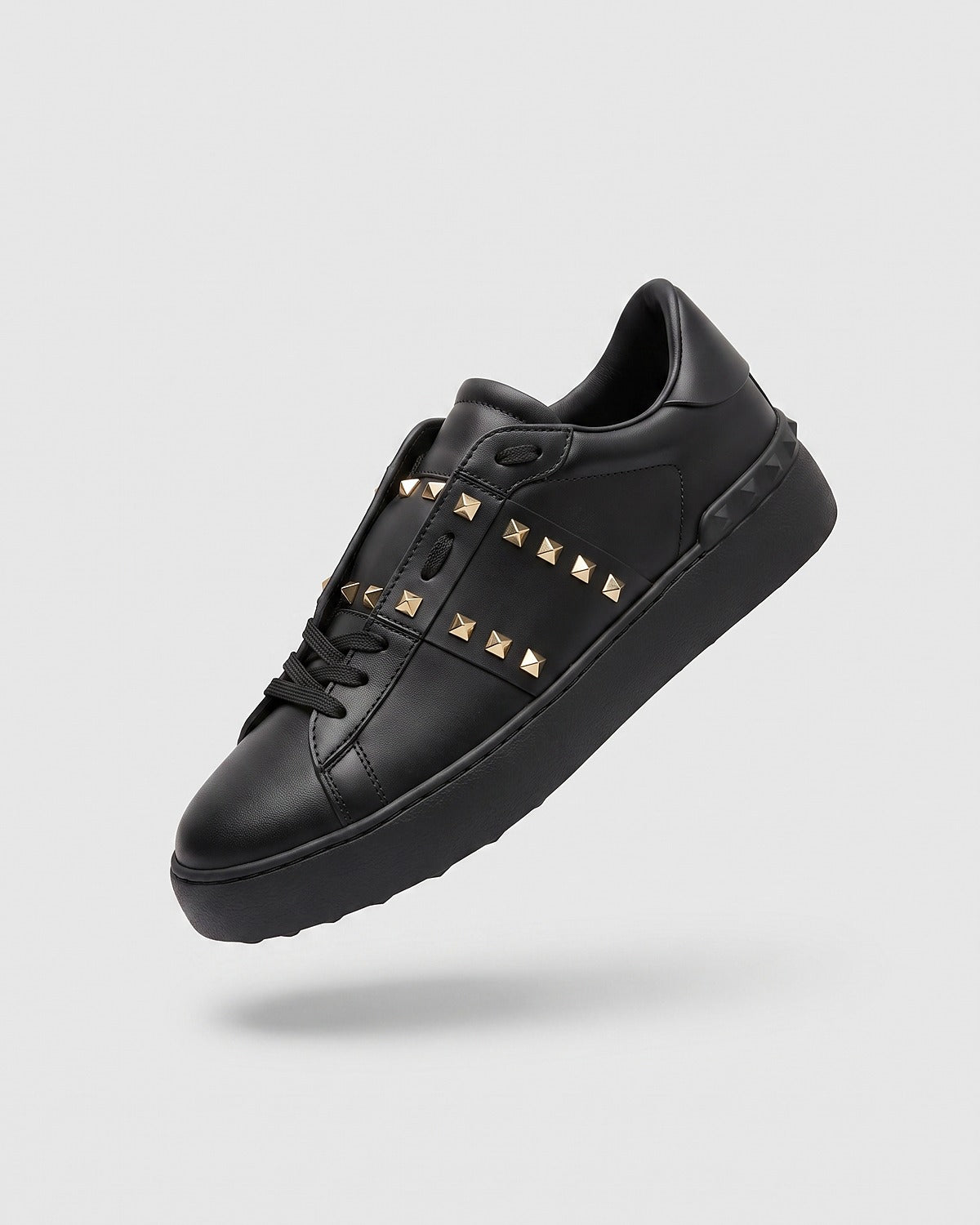 Sableau VT Sneakers in all black with gold studs